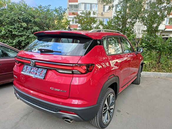 2023 Changan CS35 Plus I Рестайлинг, красный, 2800000 рублей - вид 4