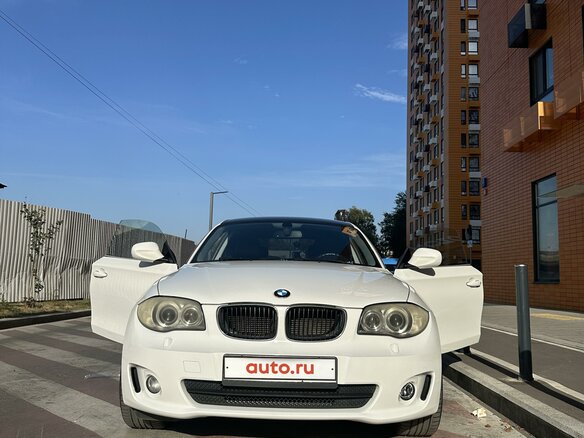 2011 BMW 1 серии 125i I (E82/E88) Рестайлинг 2, белый, 1515000 рублей - вид 5