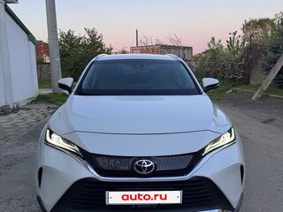 2021 Toyota Venza II, белый, 5480000 рублей, вид 3
