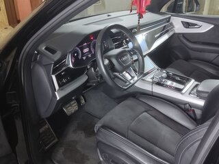 2020 Audi Q7 50 TDI II (4M) Рестайлинг, чёрный, 7100000 рублей, вид 4