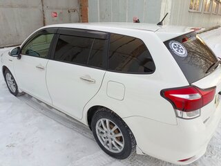2015 Toyota Corolla Fielder XI (E160, E170, E180) Рестайлинг 1, белый, 1380000 рублей, вид 4