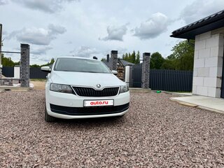 2019 Skoda Rapid I Рестайлинг, белый, 1070000 рублей, вид 2