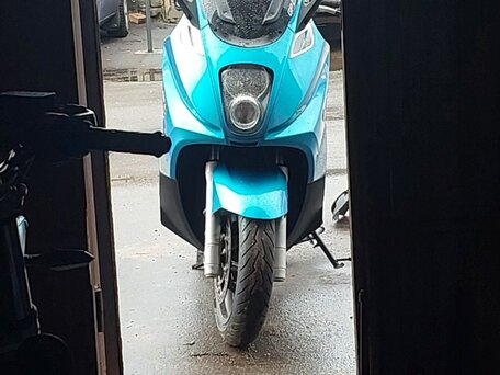 2008 Gilera GP800, голубой, 464356 рублей, вид 3