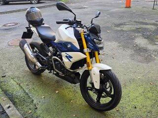 2021 BMW G 310 R, белый, 420000 рублей, вид 4
