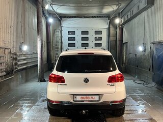 2012 Volkswagen Tiguan I Рестайлинг, белый, 1650000 рублей, вид 4
