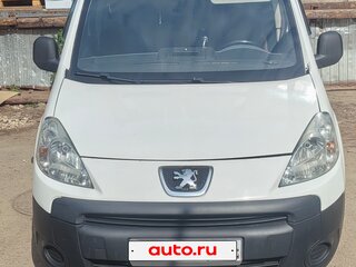 2011 Peugeot Partner II, белый, 450000 рублей, вид 1
