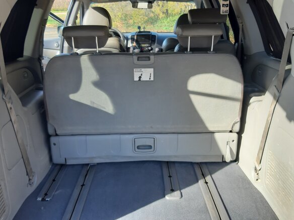 2010 Kia Carnival Grand II, серебристый, 1230000 рублей - вид 22