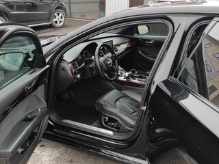 2013 Audi A8 III (D4), чёрный, 1800000 рублей, вид 4