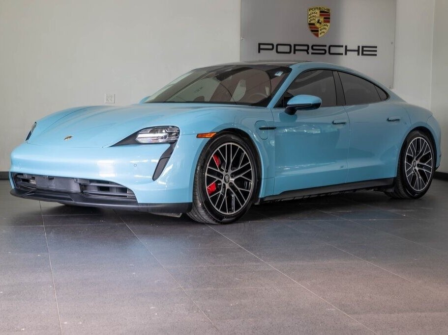Открыть фотографии: Porsche Taycan I
