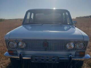 1972 Lada (ВАЗ) 2103, белый, 1000000 рублей, вид 3