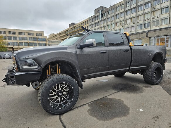 2013 Dodge RAM IV (DS/DJ), чёрный, 9000000 рублей - вид 11