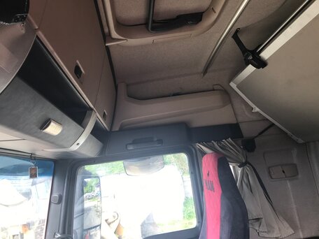 2017 MAN TGX, пурпурный, 4700000 рублей, вид 5