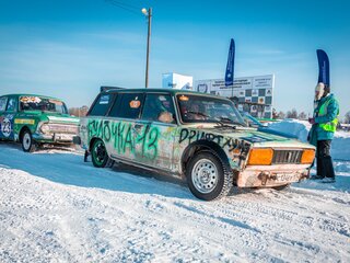 1998 Lada (ВАЗ) 2104 5-speed, белый, 140000 рублей, вид 1