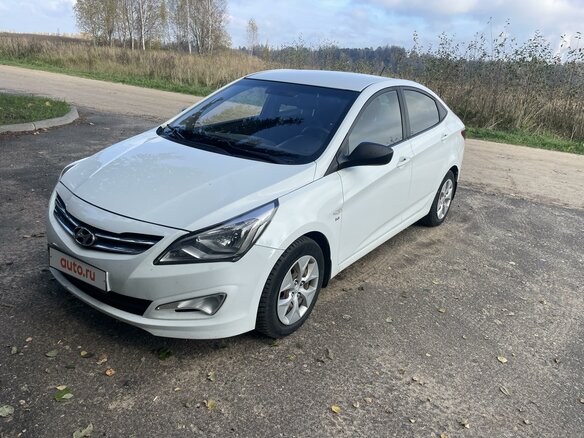 2016 Hyundai Solaris I Рестайлинг, белый, 1050000 рублей