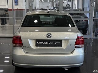 2013 Volkswagen Polo V, серебристый, 830000 рублей, вид 3