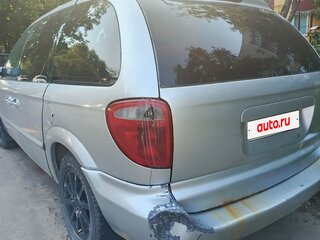 2001 Dodge Caravan 3-speed IV, серебристый, 210000 рублей, вид 5