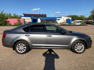2016 Skoda Octavia III (A7), серый, 1850000 рублей, вид 4