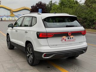 2026 Volkswagen Tharu XR 300 TSI, белый, 2150999 рублей, вид 4