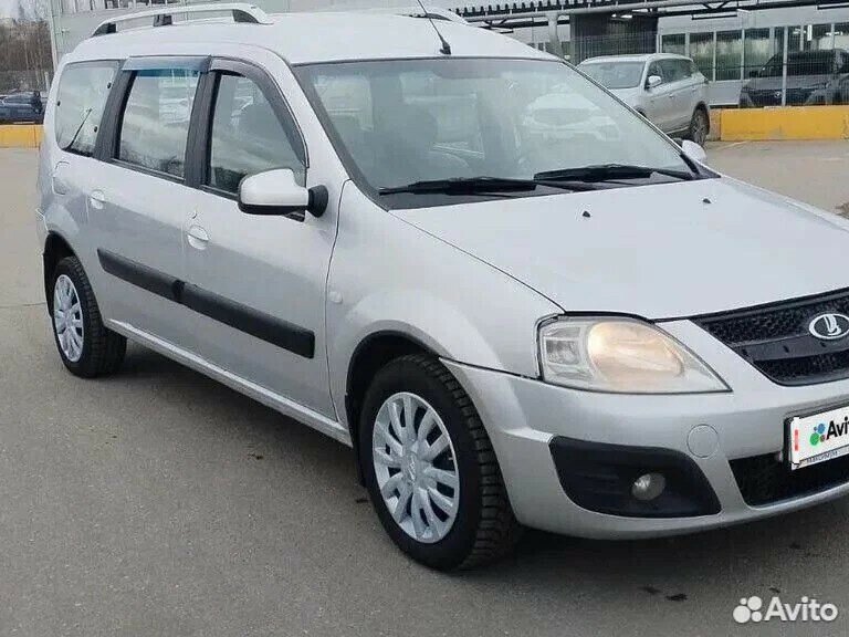 Открыть фотографии: Lada (ВАЗ) Largus I