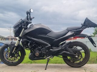 2025 Bajaj Dominar 400, чёрный, 430000 рублей, вид 4
