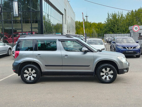 2012 Skoda Yeti I, серый, 699000 рублей, вид 4