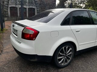 2001 Audi A4 II (B6), белый, 600000 рублей, вид 5