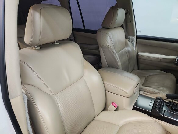 2009 Lexus LX 570 III, белый, 3200000 рублей - вид 22