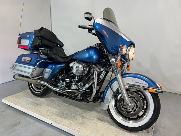 2005 Harley-Davidson Electra Glide, синий, 510000 рублей - вид 5