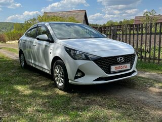 2021 Hyundai Solaris II Рестайлинг, белый, 1550000 рублей, вид 1
