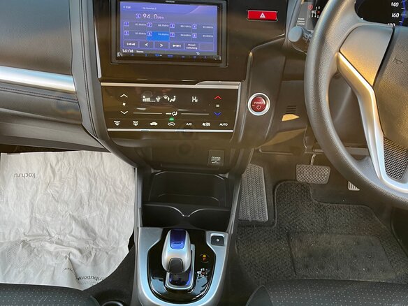 2016 Honda Fit III, белый, 1250000 рублей - вид 13