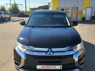 2017 Mitsubishi Outlander III Рестайлинг 2, чёрный, 2150000 рублей, вид 3