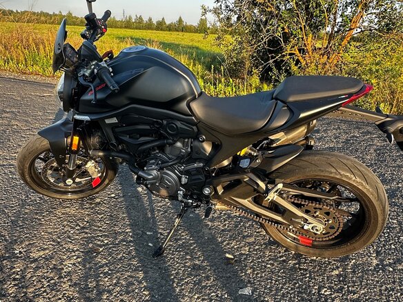 2021 Ducati Monster 937, чёрный, 1100000 рублей