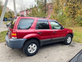 2005 Ford Escape I Рестайлинг, красный, 750000 рублей, вид 2