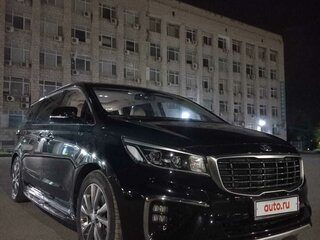2018 Kia Carnival III, чёрный, 3450000 рублей, вид 1