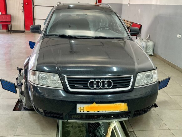 2002 Audi A6 allroad I (C5), серый, 850000 рублей - вид 2