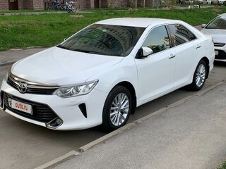 2015 Toyota Camry VII (XV50) Рестайлинг, белый, 1750000 рублей, вид 1