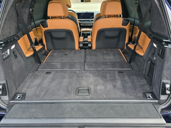 2024 BMW X7 40i I (G07) Рестайлинг, синий, 12375420 рублей - вид 11