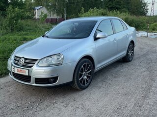 2009 Volkswagen Jetta V, серебристый, 545000 рублей, вид 1