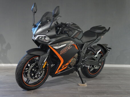 2026 Voge 300RR, серый, 368000 рублей, вид 5
