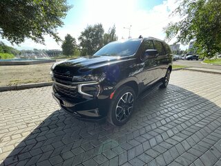 2022 Chevrolet Tahoe V, чёрный, 9900000 рублей, вид 4