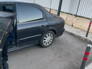 2004 Hyundai Sonata ТагАЗ IV (EF) Рестайлинг, чёрный, 250000 рублей, вид 3