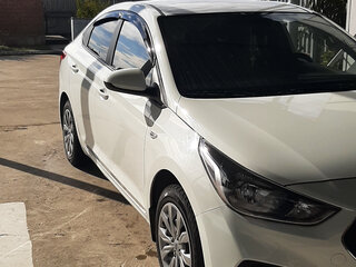 2019 Hyundai Solaris II, белый, 1850000 рублей, вид 3
