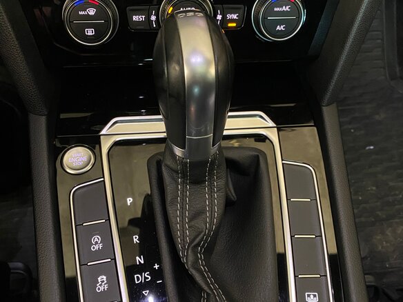 2015 Volkswagen Passat B8, белый, 2100000 рублей - вид 16