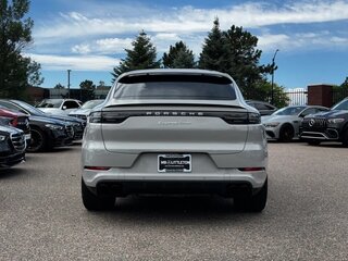 2022 Porsche Cayenne Turbo III, серебристый, 21311105 рублей, вид 5
