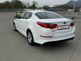 2015 Kia Optima III Рестайлинг, белый, 1950000 рублей, вид 5
