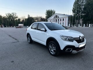 2019 Renault Logan Stepway II Рестайлинг, белый, 800000 рублей, вид 3