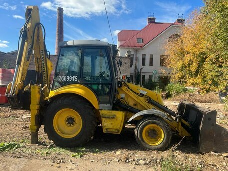 2007 New Holland B110B, жёлтый, 3900000 рублей, вид 3