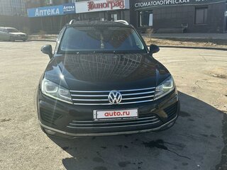 2015 Volkswagen Touareg II Рестайлинг, чёрный, 2400000 рублей, вид 3