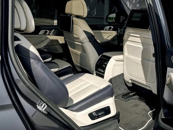 2019 BMW X7 30d I (G07), серый, 7590000 рублей - вид 9