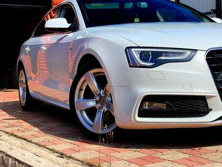 2012 Audi A5 I (8T) Рестайлинг, белый, 1800000 рублей, вид 3